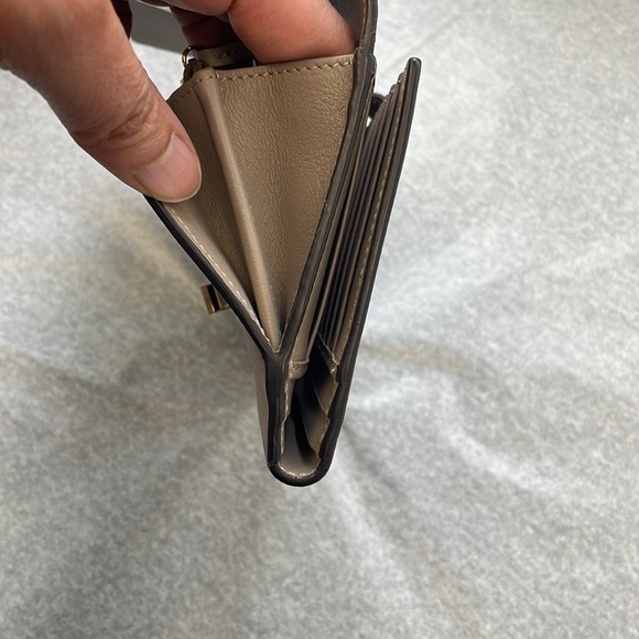 Authentic FENDI Peekabo Gray Beige Roman Leather Long Wallet Made in Italy - Picture 6 of 14